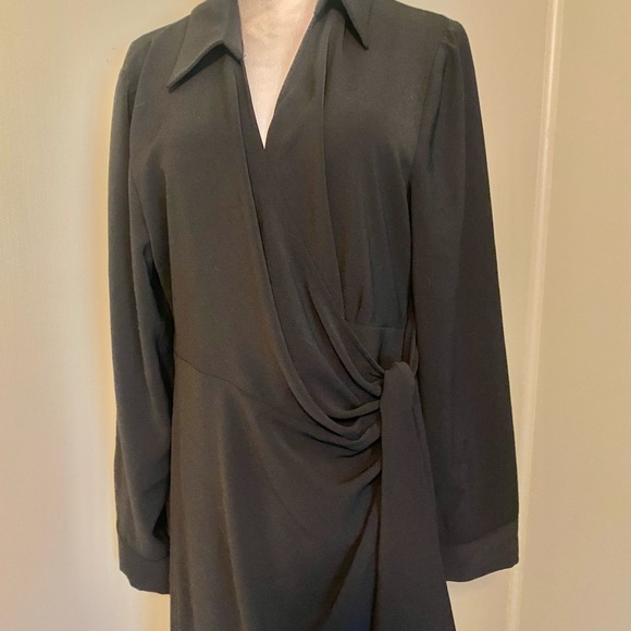 Elegant Black Wrap Dress, No Brand Tag. Approx Sz 16 - Picture 3 of 14